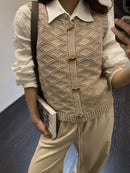 Women's Diamond Plaid Horn Button Knitted Vest